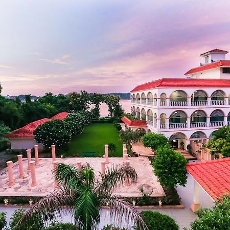 Saptapuri By Royal Orchid Hotels Limited Varanasi Exterior photo